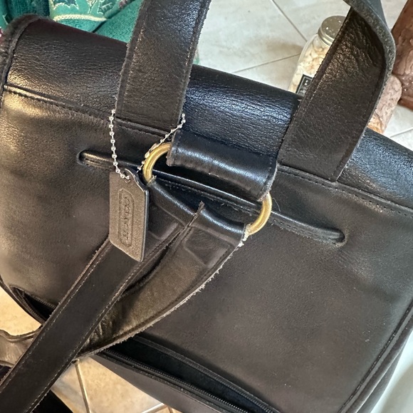 Vintage Coach Black Leather Backpack - Picture 9 of 16